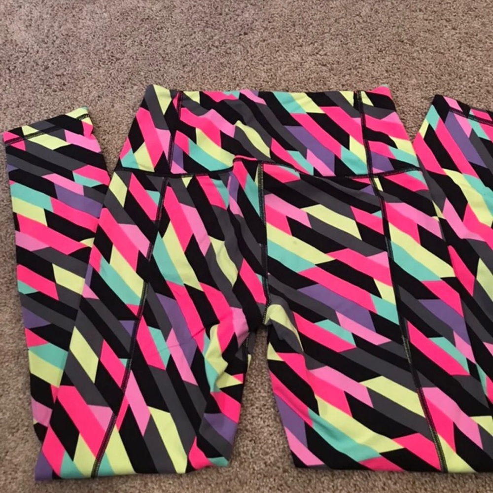 VS PINK ultimate leggings SZ M